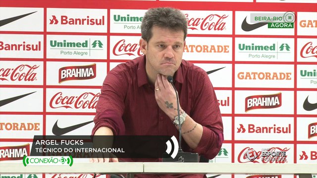 A responsabilidade do Sasha errar o penalti não é dele, é minha , diz técnico do Internacional