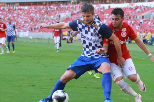 Inter perde pênalti e não sai do zero contra o São José no primeiro jogo das semifinais do Gauchão