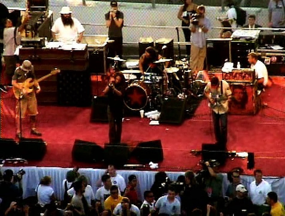 Rage against the machine - democratic national convention 2000