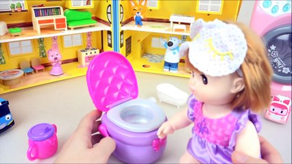 Baby doll poops & peeps on Toilet toy