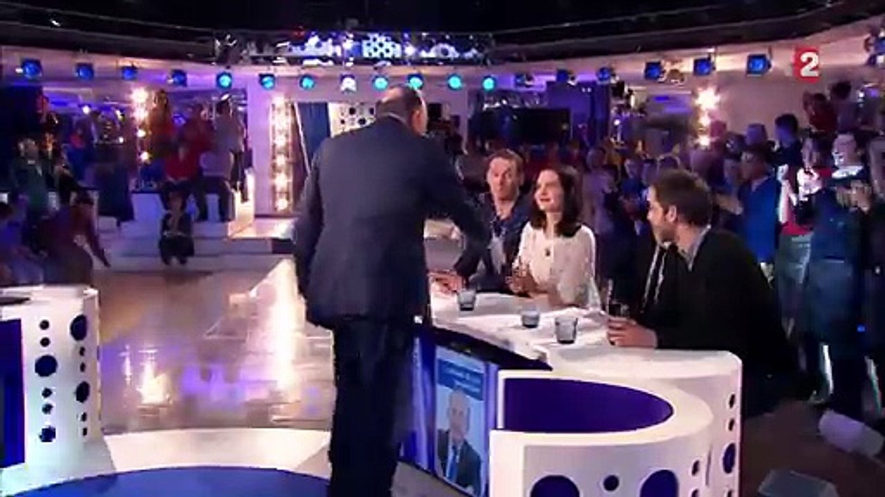 Pierre Gattaz - On n'est pas couché - 16 avril 2016 #ONPC part 1/2