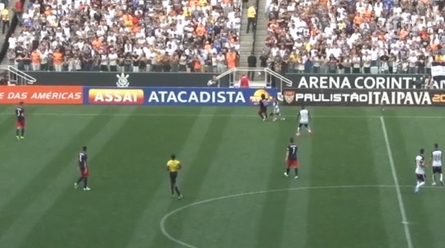 Olé! Fagner aplica lindo chapéu em goleada do Corinthians sobre o Red Bull