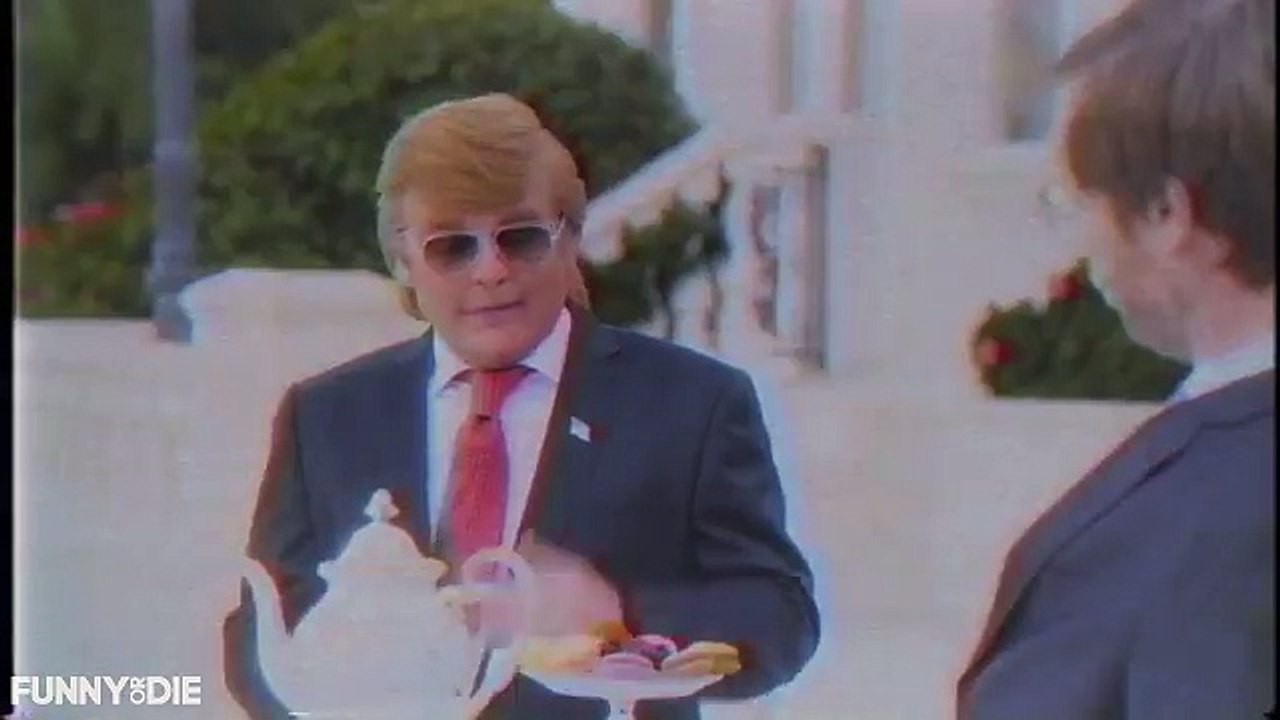▶ #FODTrumpMovie Fleecing The Hiltons from Funny Or Die, Stephen Merchant, JoeRandazzo, ...
