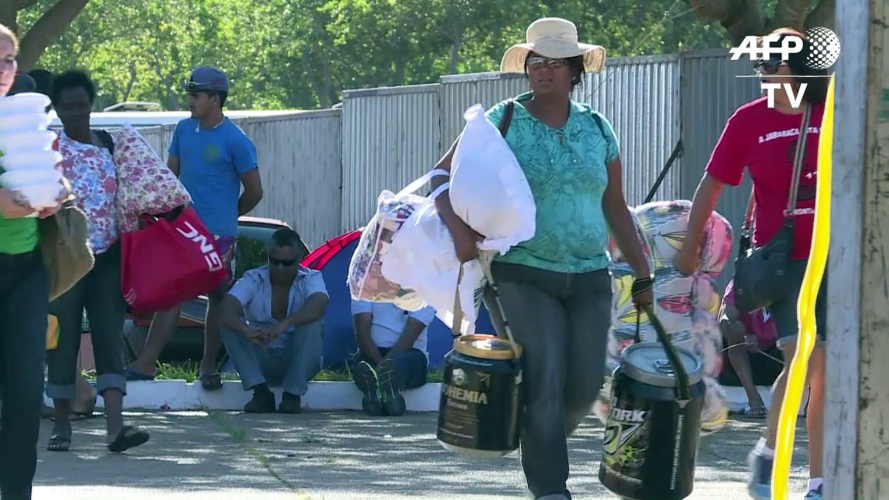 Defensores de Dilma acampados em Brasília
