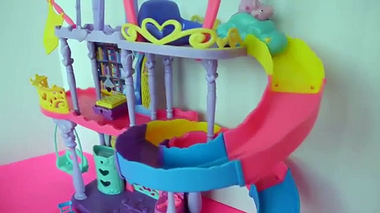 Pig George com Familia Peppa Pig Em Portugues!!! Mamae Pig e seu Sonho de Princesa!!