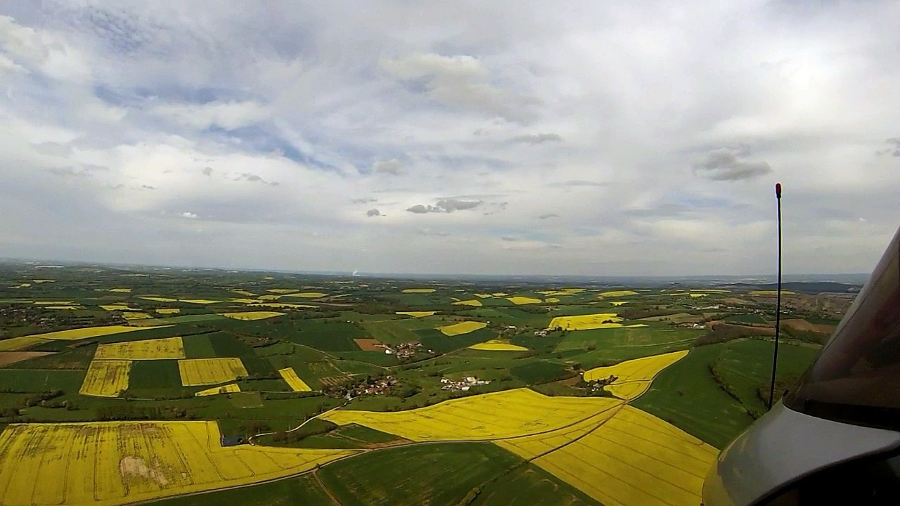 CHERVUDUCIEL_HD_Vol turbulent en ULM Pendulaire vers Sancerre (part 3), Morogues à Sury en Vaux