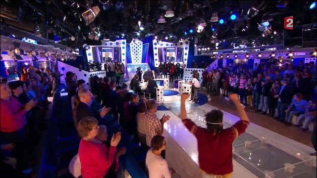 Pierre Gattaz chahuté par Nuit debout sur le plateau d'On n'est pas couché