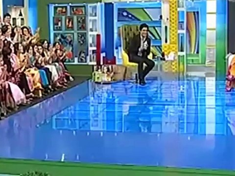 Check Reply Of Reema Khan After Sahir Lodhi Kisses and Hug Her