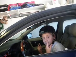 Retarded Policeman - Give Me Your Pants!