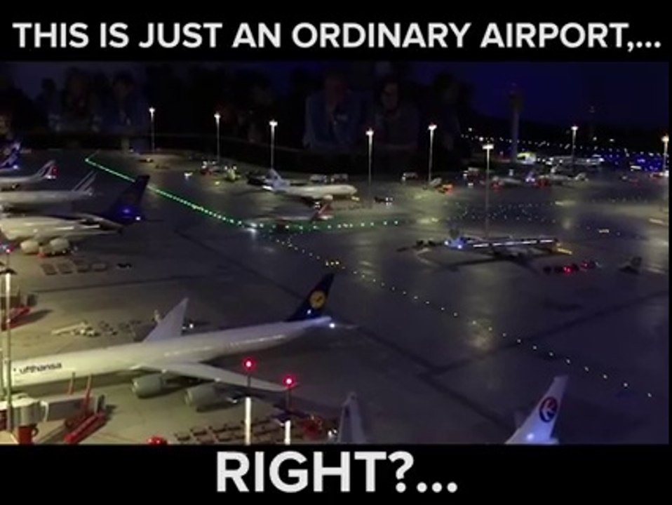Aéroport miniature plus vrai que nature avec le concorde, l'A380 et même un Faucon millenium de Star Wars