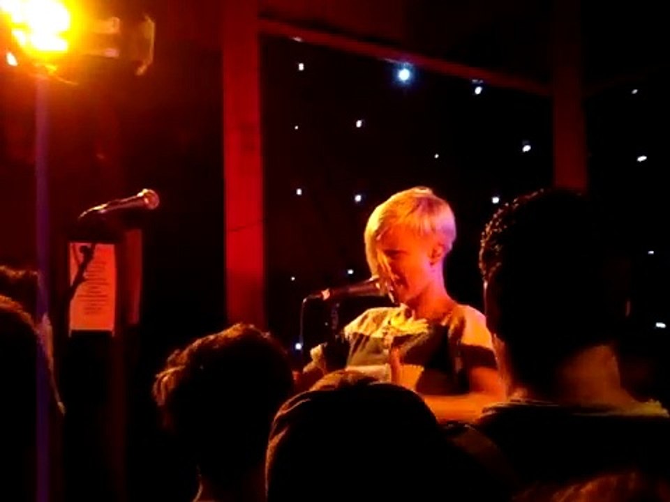 Robyn Live Melbourne