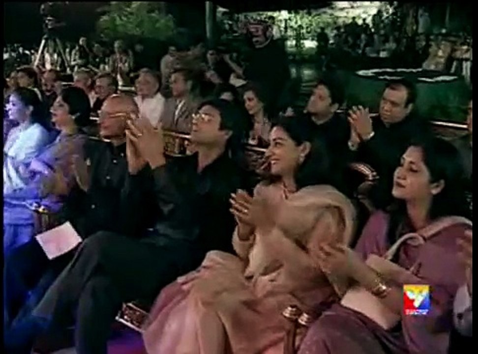 JAGJIT SINGH LIVE IN CONCERT LIFE STORY COMPLETE 21