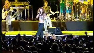 Shakira-Live Full Concert in Dubai 2007 3