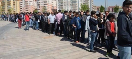 Konyaspor - Fenerbahçe maçı bilet kuyruğu