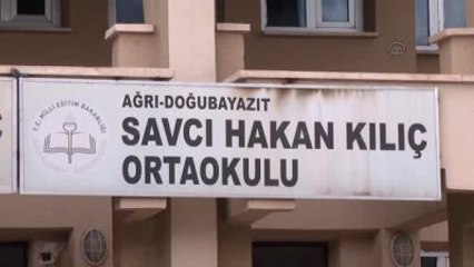 Ayşenur Öğretmenin Futbol Tutkusu