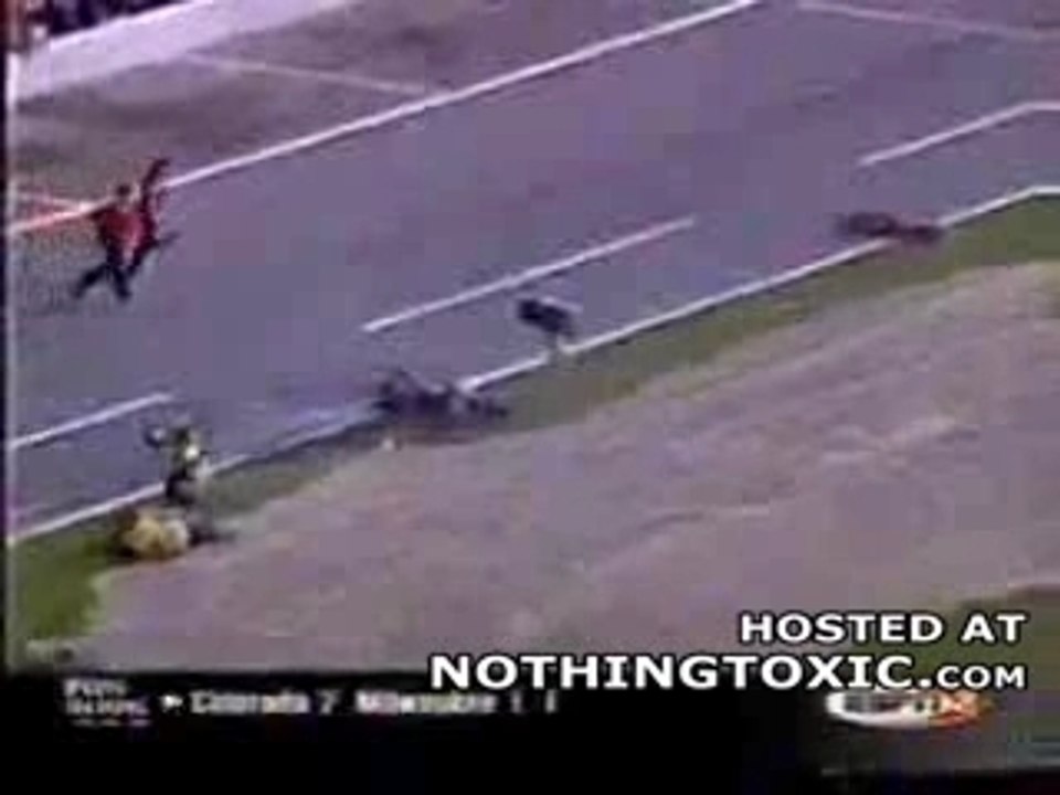 Moto - Accident dès le départ