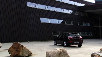 2016 MINI Cooper S Clubman Pure Burgundy Exterior