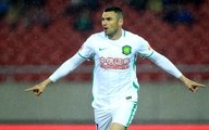 Burak Yılmaz, Çin'deki İlk Maçında Gol Attı