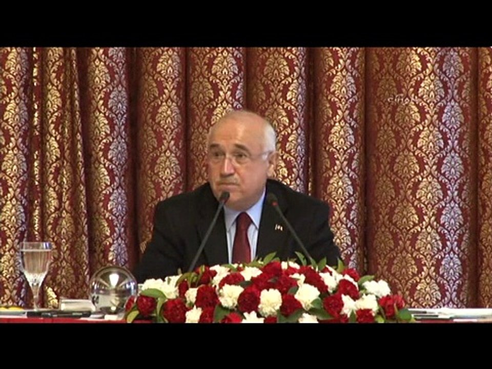Çiçek: Demokrasilerde en belirgin kural kuvvetler ayrılığıdır
