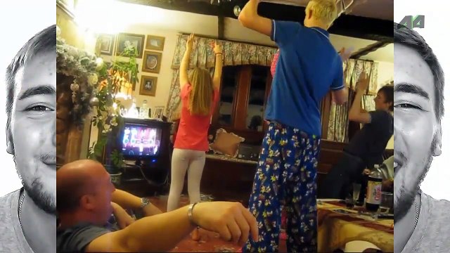 REACTING TO OLD VIDEOS (AmblerA 300 Subscriber Special)