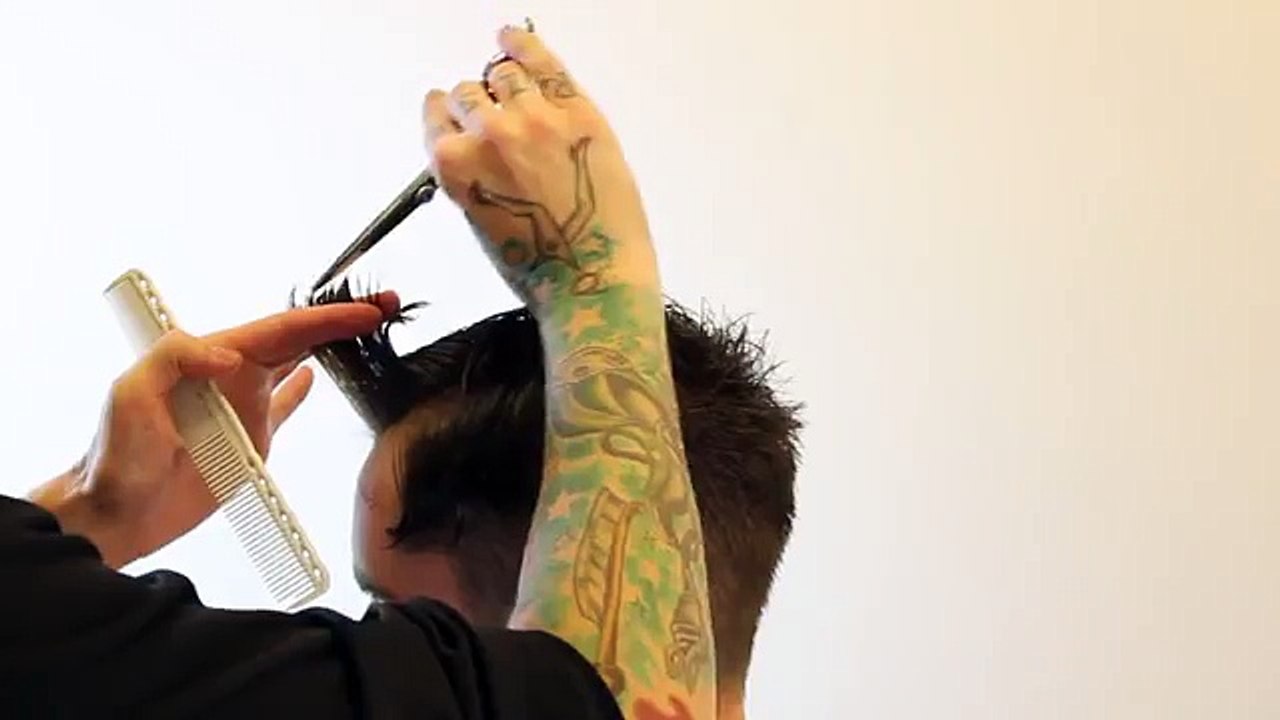 Mens Haircut - Clipper Cut - Mens Highlights - with Brian Haire Gratitude Salon Education 9