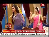 Swaragini- Sanskar Ne Swara Ko Mara Thappd-SBB Seg-17th apr 16