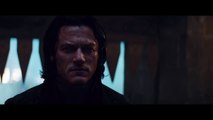 Dracula Untold / Extrait 1 « Vlad défend son château » [Au cinéma le 1er Octobre]