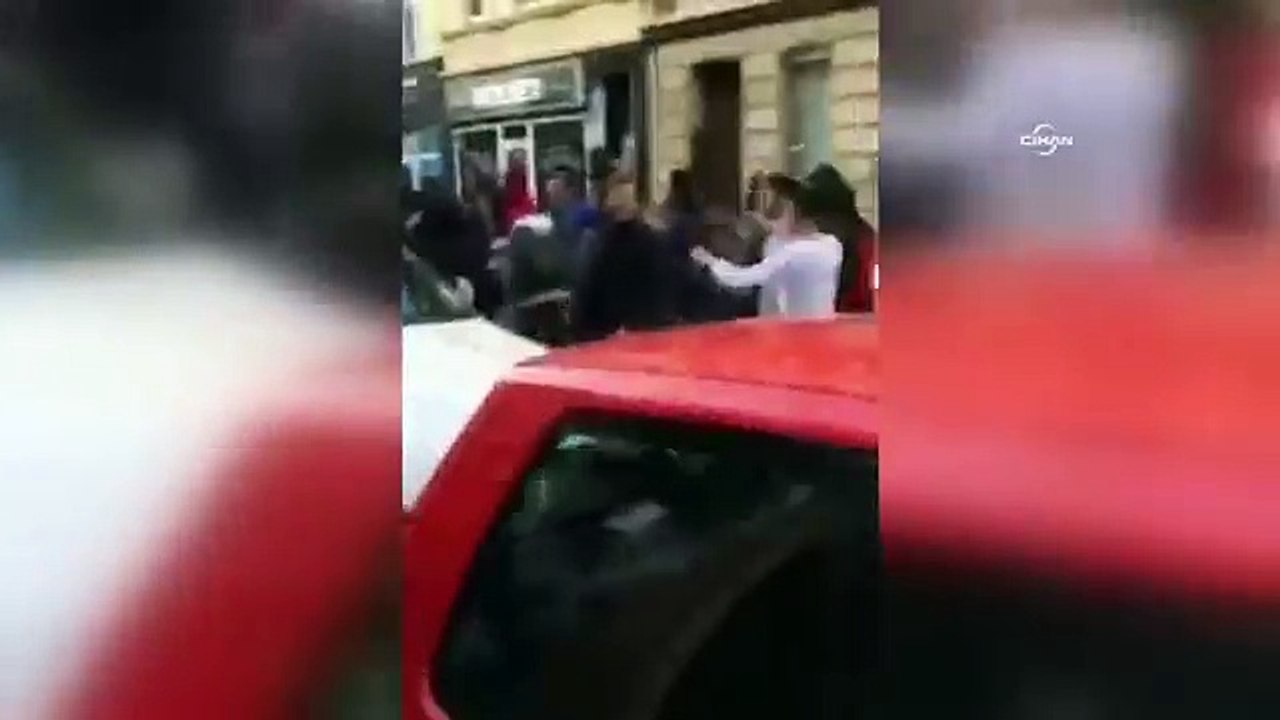 Köln'de Türk bayrağı taşıdığı için saldırıya uğrayan gencin görüntüsü yayınlandı