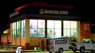 Prank Caller Convinces Burger King Employees To Smash Their Windows!