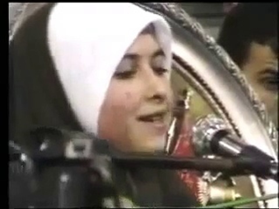 Best female reciter of Quran׃ Sumaya El-Deeb