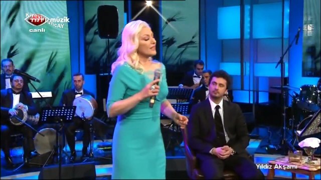 Muazzez Ersoy - Unutursun Diye Çok Korkuyorum