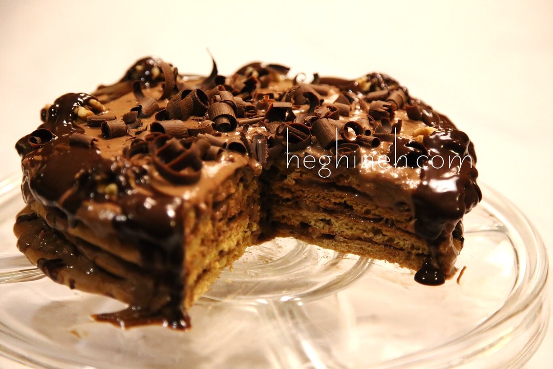 Chocolate Cream Honey Cake Recipe - Cake Honeymoon - Heghineh Cooking Show