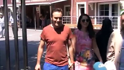 Mustafa Ceceli ve Eşi Sinem Ceceli de Oy Kullandı