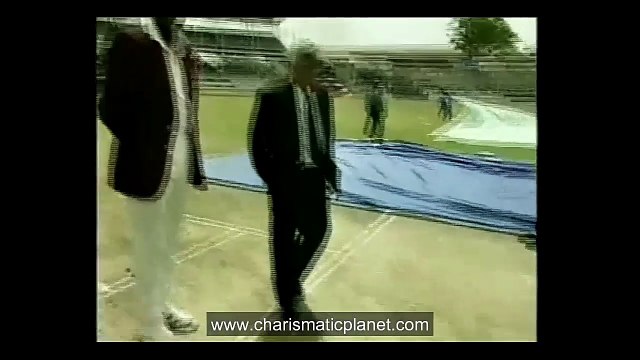 Curtly Ambrose Devastating Spell and his Celebraations of 300th Test Wicket