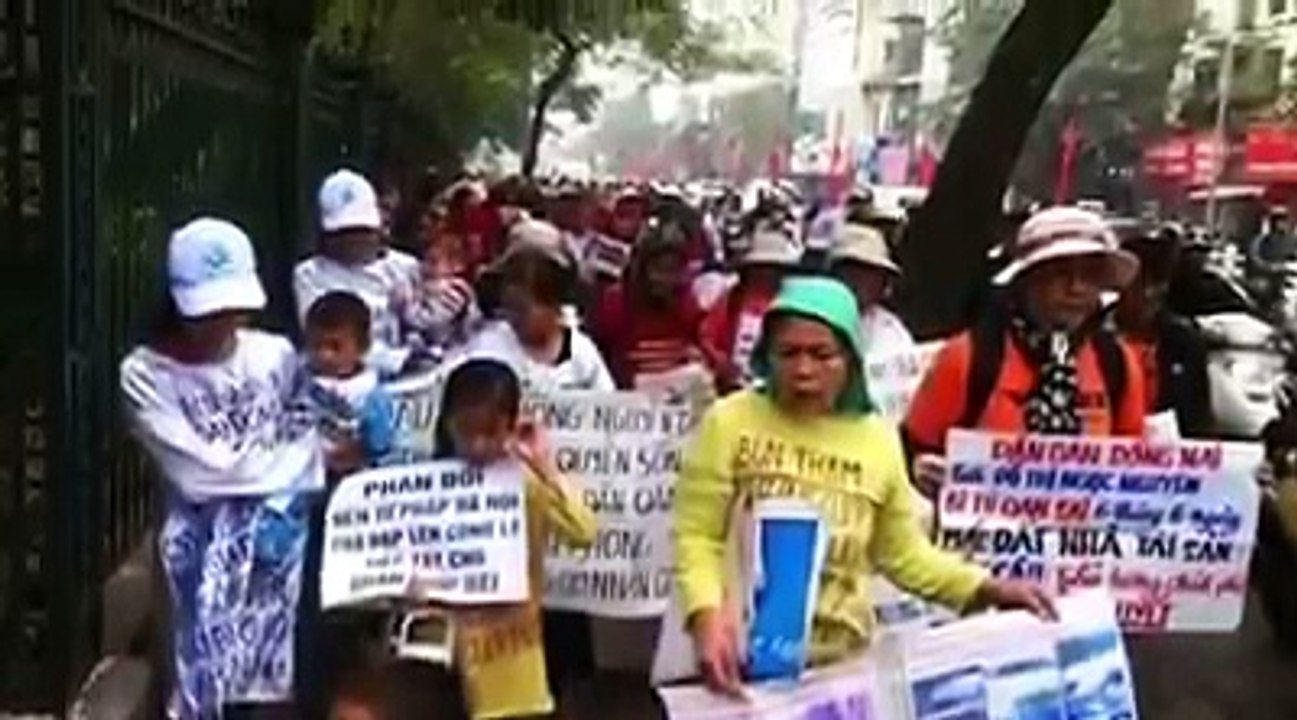 BÁC HỒ Ở DƯỚI ĐỊA NGỤC VỀ BÁO MỘNG