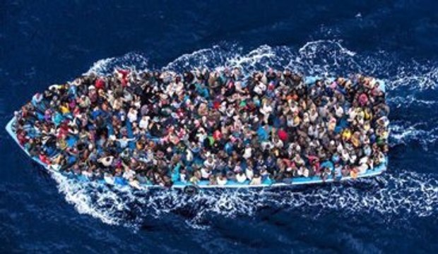 Akdeniz'de Göçmen Faciası! 400 Kişinin Öldüğü Tahmin Ediliyor