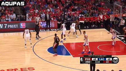 L'altercation entre DeAndre Jordan et Damian Lillard