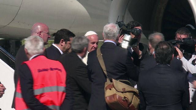 Grèce : le pape auprès des migrants à Lesbos