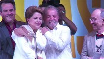 البرلمان البرازيلي يؤيد محاكمة رئيسة البلاد