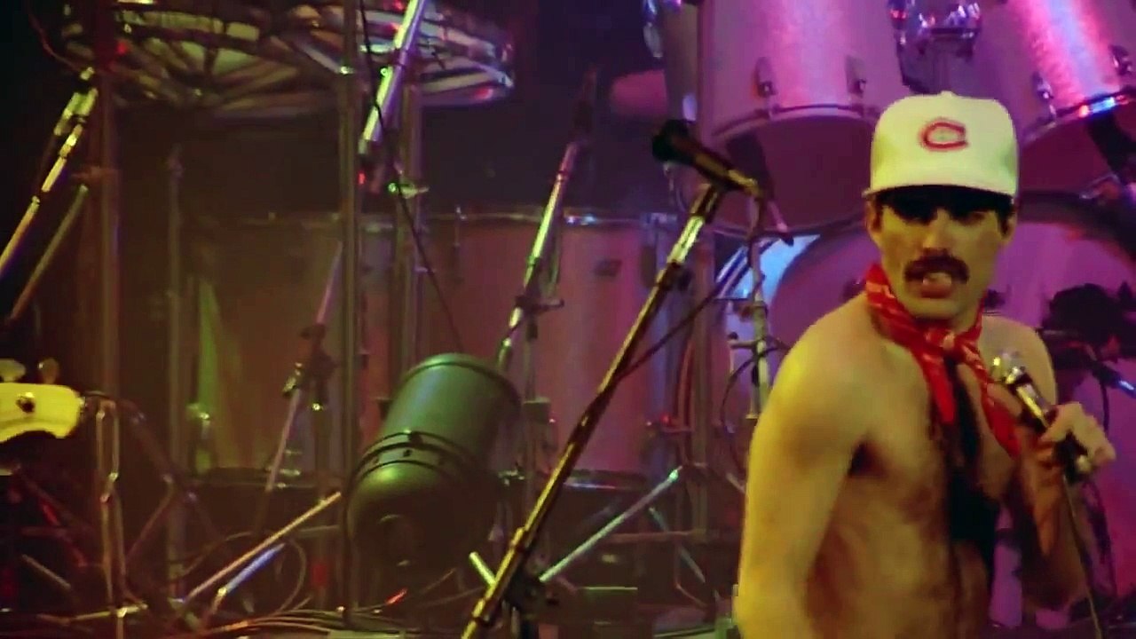 QUEEN - Another One Bites The Dust Montreal, 1981