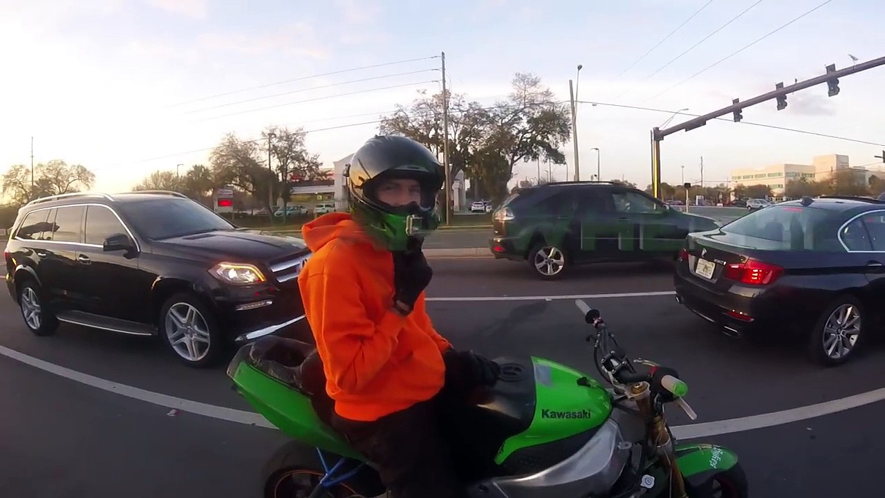 Road Rage : un automobiliste VS trois motards !