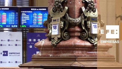 La Bolsa española modera las caídas y recupera los 8.800 puntos al mediodía