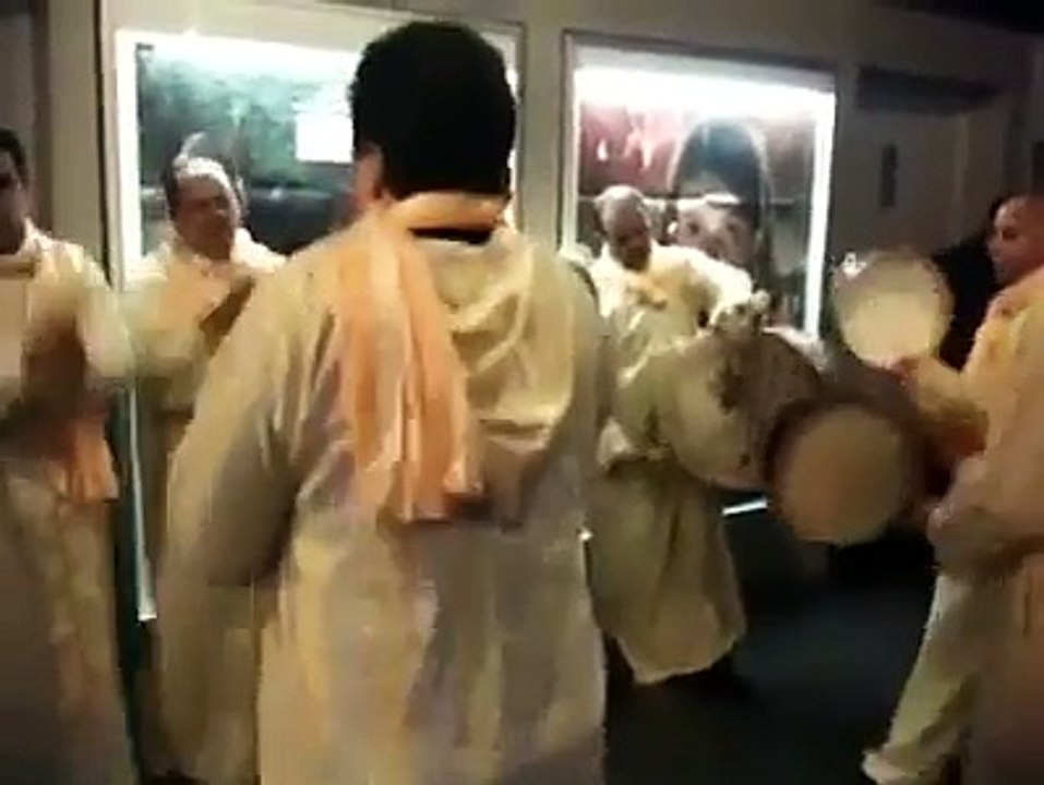 AHOUACH en France par Agmmad Boumoussi Taghjijt