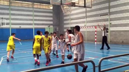 MOMENTOS DEL PARTIDO ALEVINES CONTRA GYMNASTICA