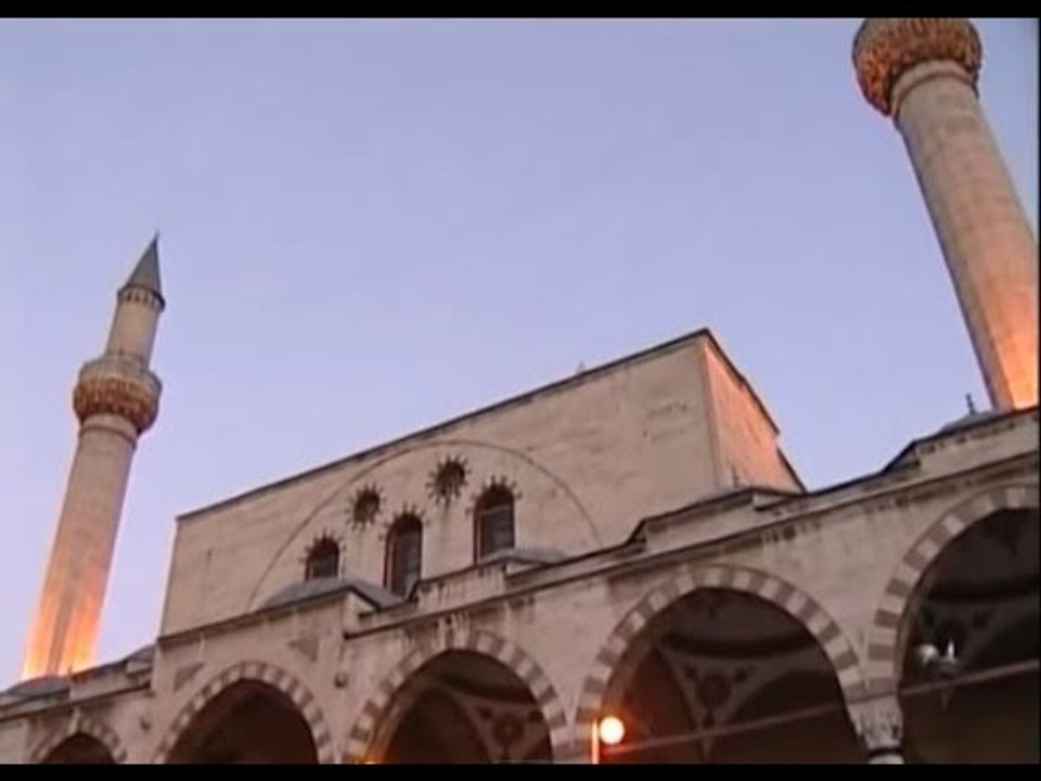 Garip Bekir - Bir İsmi Mustafa