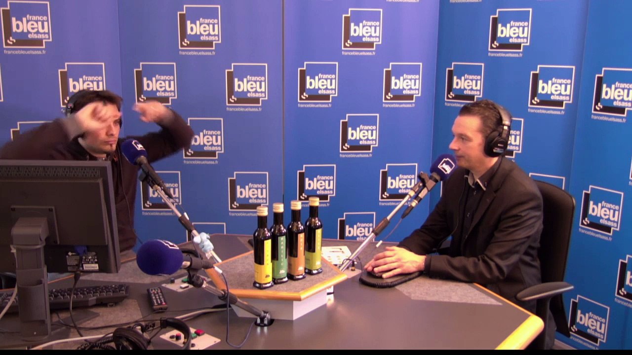 Luc Leichtnam présente les huiles d'olive du Domaine des Terres Rouges