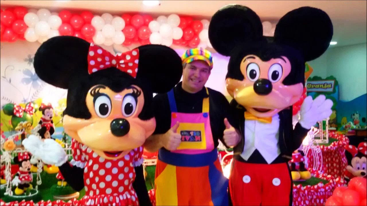 Personagem Mickey Mouse e Tio Ivan animação Festas Infantil São Paulo e ABC