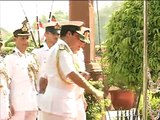 Indian navy accords guard of honour to Israels navy chief