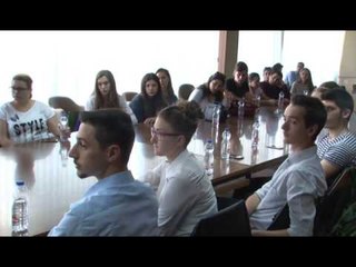 Lajme - Trajnim 5 ditor për të rinjtë