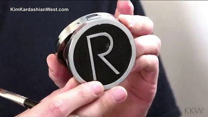 Kim Kardashian and makeup artist Mario's 5 Minute Glam tutorial